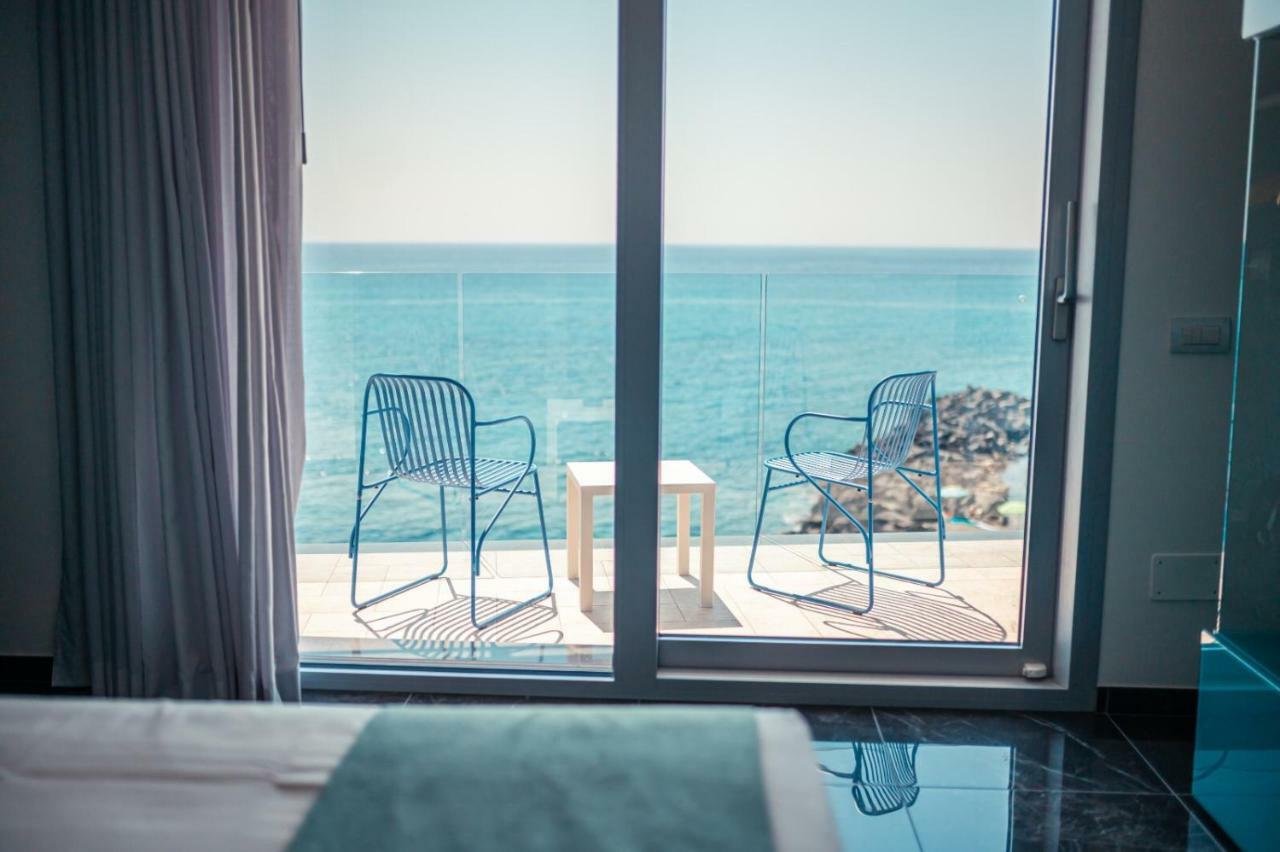 Nautilus Hotel Giardini Naxos Exterior photo